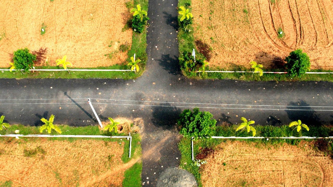 Top-down view of a road junction inside Yogalakshmi Nagar